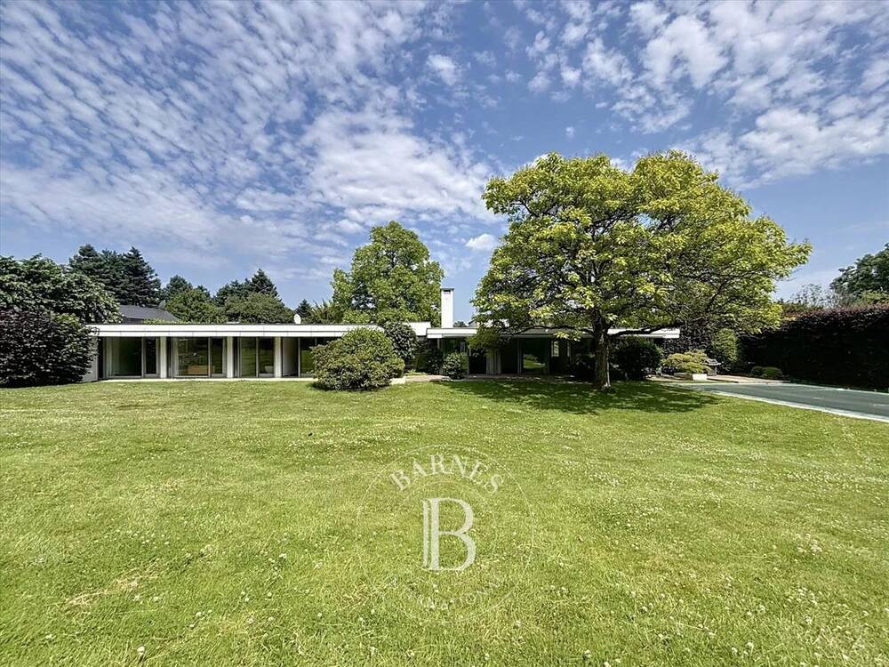 Huis te koop in Ukkel 1180 3550000.00€ 5 slaapkamers 505.00m² - Zoekertje 505744
