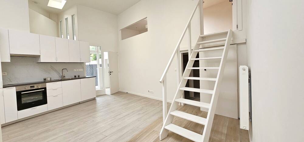 Studio te huur in Ukkel 1180 950.00€ 1 slaapkamers 55.00m² - Zoekertje 505822