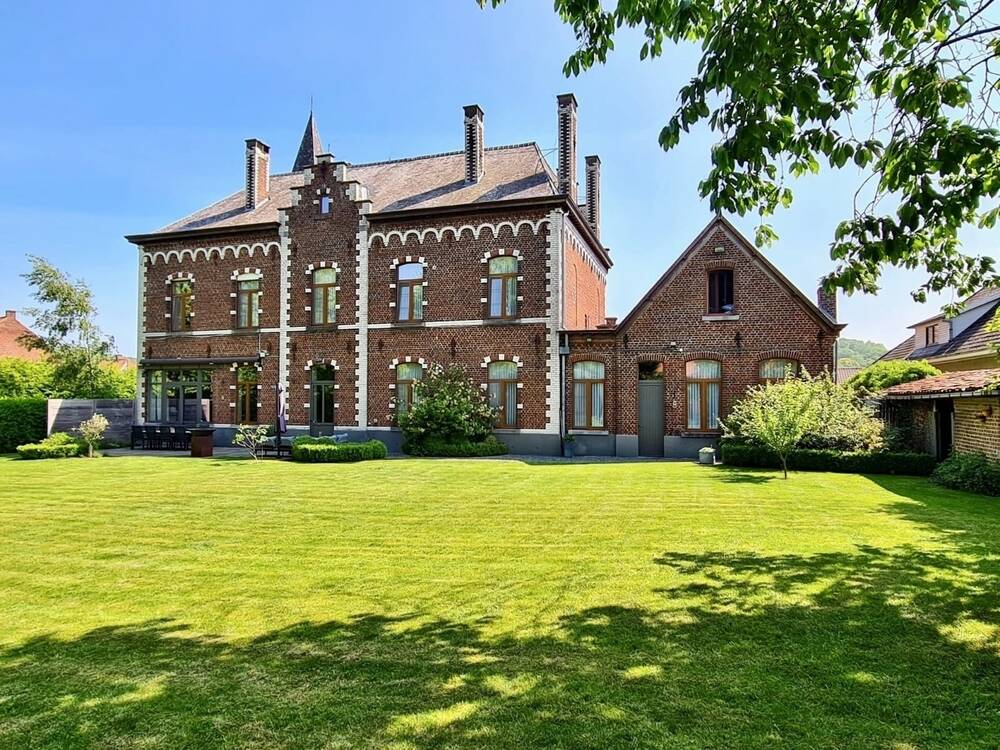 Maison de maître à vendre à Ellezelles 7890 930000.00€ 8 chambres 550.00m² - annonce 505799