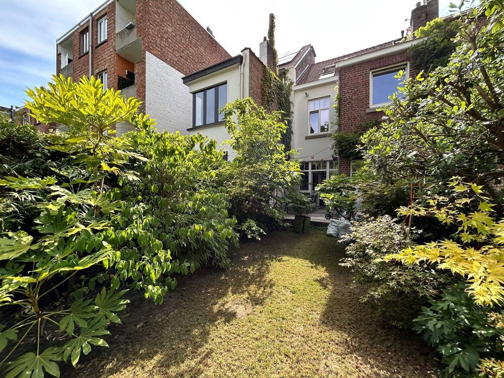 Maison à louer à Uccle 1180 3000.00€ 4 chambres 160.00m² - annonce 507044