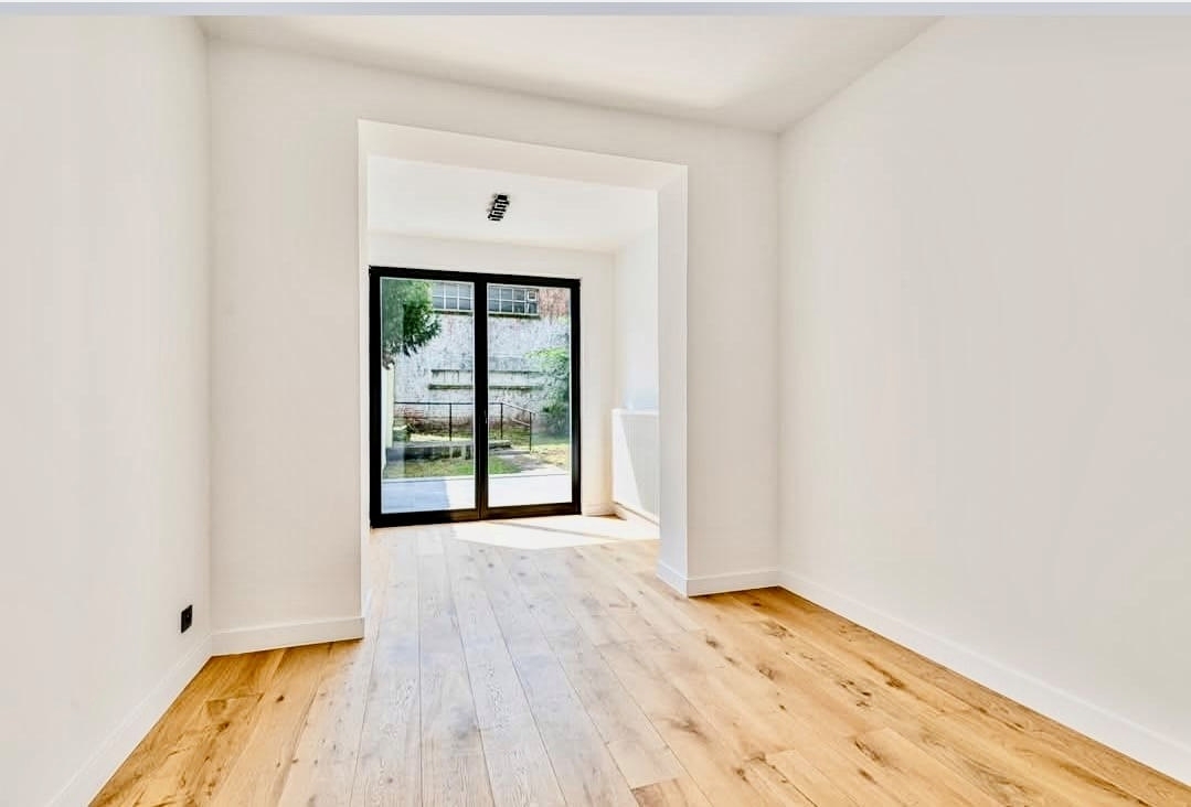 Rez-de-chaussée à vendre à Ixelles 1050 595000.00€ 3 chambres 116.00m² - annonce 506892