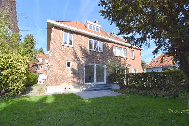 Huis te in Watermaal-Bosvoorde 1170 2450.00€ 3 slaapkamers 130.00m² - Zoekertje 508056