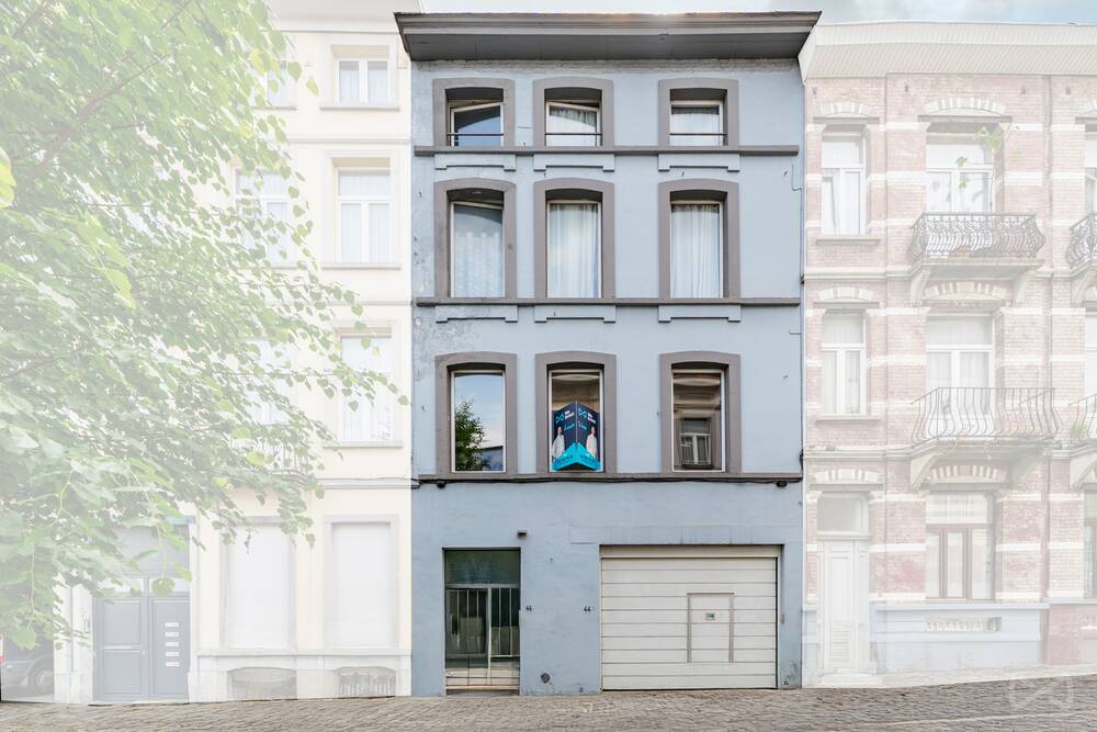 Huis te koop in Sint-Jans-Molenbeek 1080 649000.00€ 6 slaapkamers 502.00m² - Zoekertje 508349