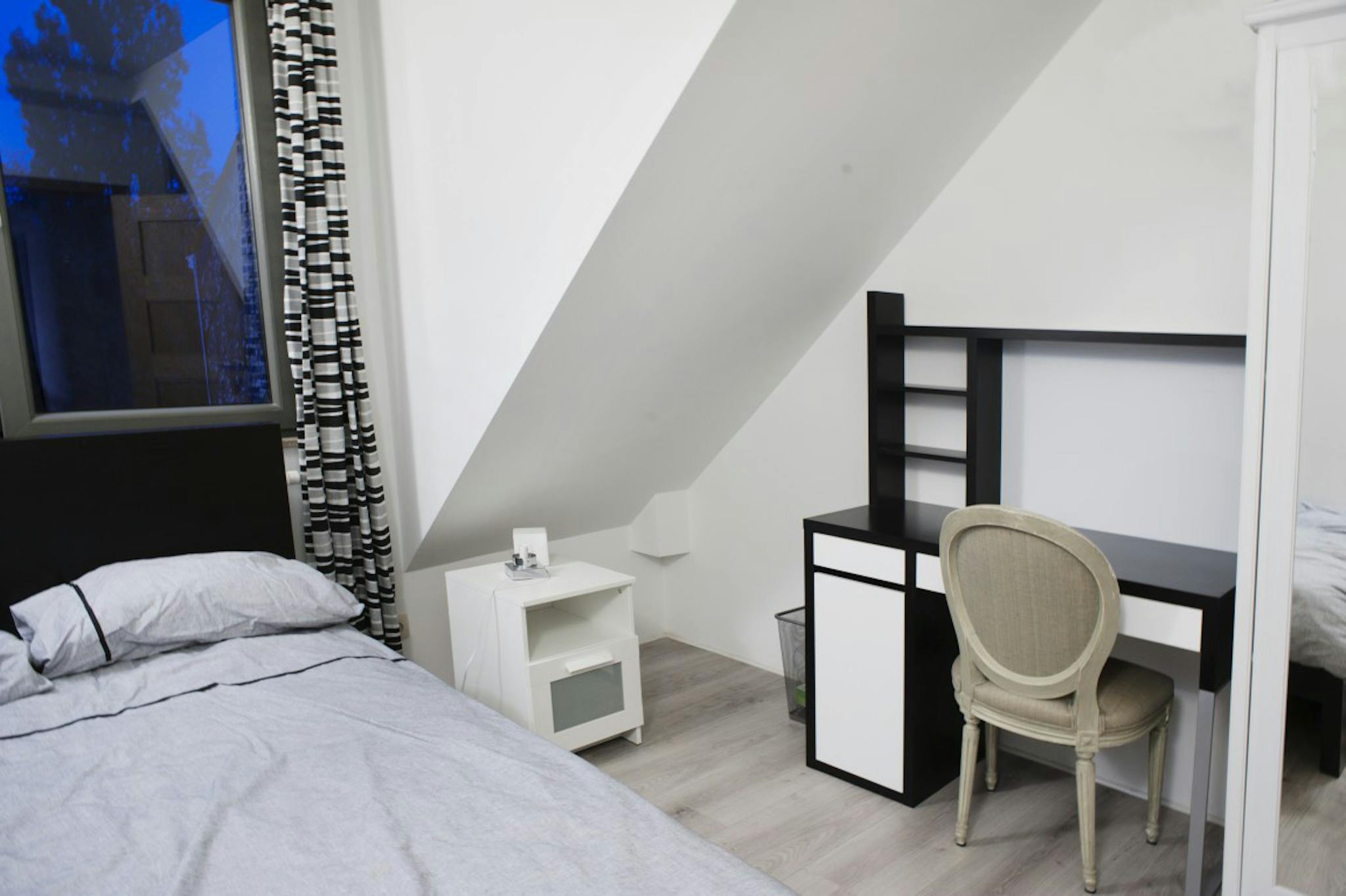 Appartement te  huur in Ukkel 1180 625.00€ 1 slaapkamers 80.00m² - Zoekertje 596818