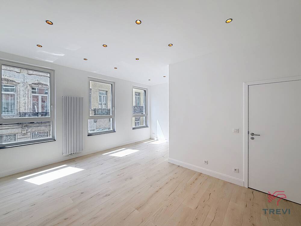 Studio te huur in Elsene 1050 1340.00€ slaapkamers 45.00m² - Zoekertje 509229