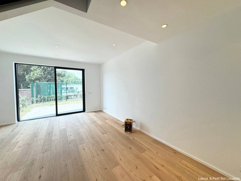 Maison à louer à Woluwe-Saint-Pierre 1150 2400.00€ 4 chambres 186.00m² - annonce 530372