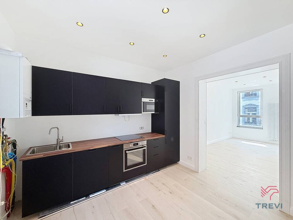 Studio te huur in Elsene 1050 1340.00€ slaapkamers 45.00m² - Zoekertje 509379