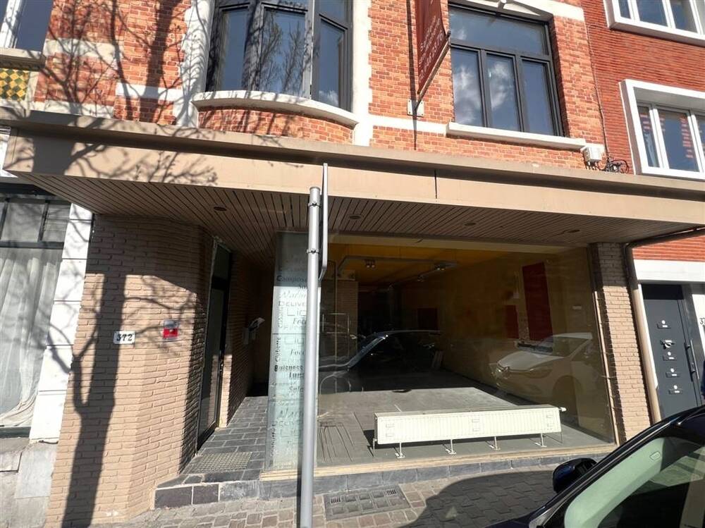 Handelszaak te koop in Elsene 1050 275000.00€ slaapkamers 100.00m² - Zoekertje 509176