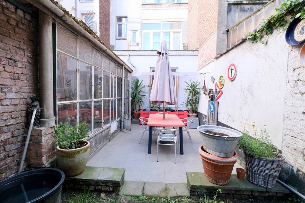 Benedenverdieping te koop in Koekelberg 1081 220000.00€ 2 slaapkamers 88.00m² - Zoekertje 509333