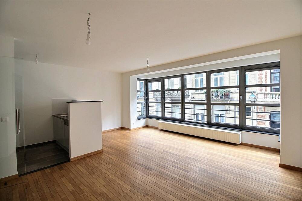 Studio te huur in Elsene 1050 915.00€ 0 slaapkamers 50.00m² - Zoekertje 510336