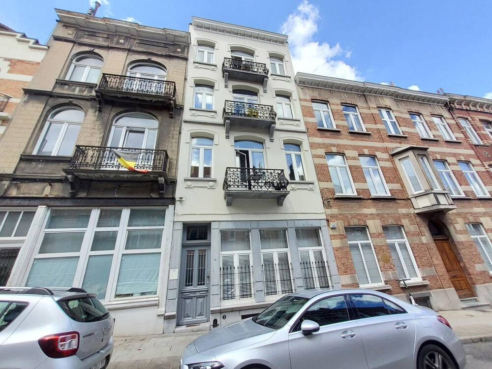 Appartement te  huur in Sint-Lambrechts-Woluwe 1200 1050.00€ 2 slaapkamers 75.00m² - Zoekertje 510957