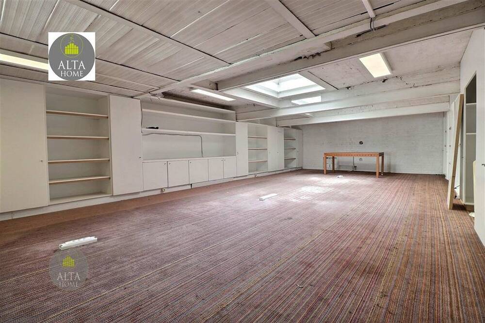 Commerce à à Ixelles 1050 2200.00€ chambres 220.00m² - annonce 510373