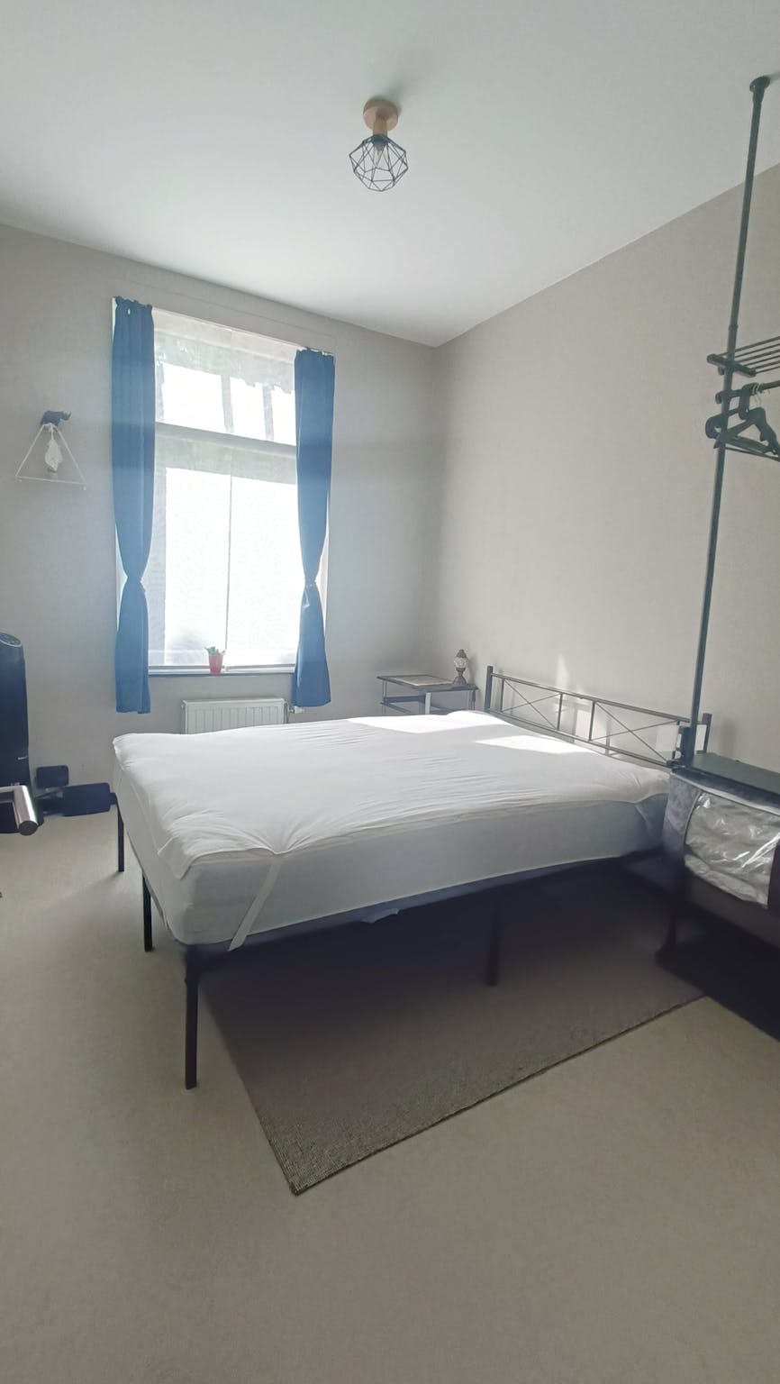 Appartement te  huur in Koekelberg 1081 672.00€ 1 slaapkamers 120.00m² - Zoekertje 639669