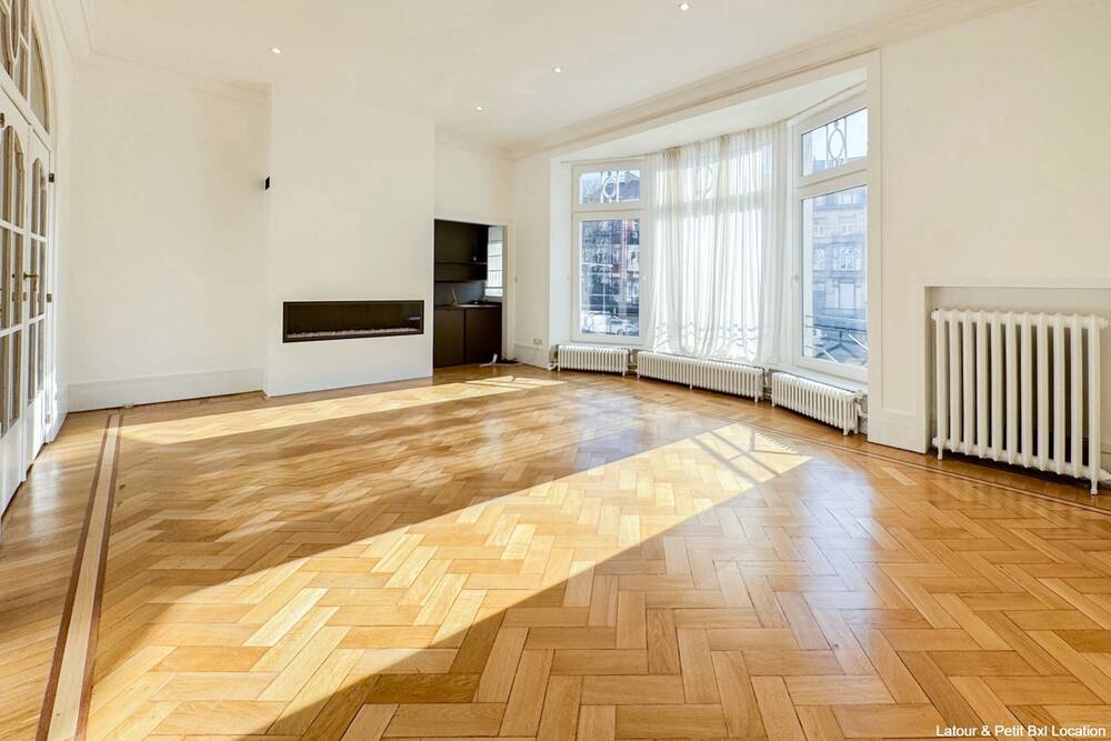 Maison à louer à Ixelles 1050 4900.00€ 5 chambres 400.00m² - annonce 510800