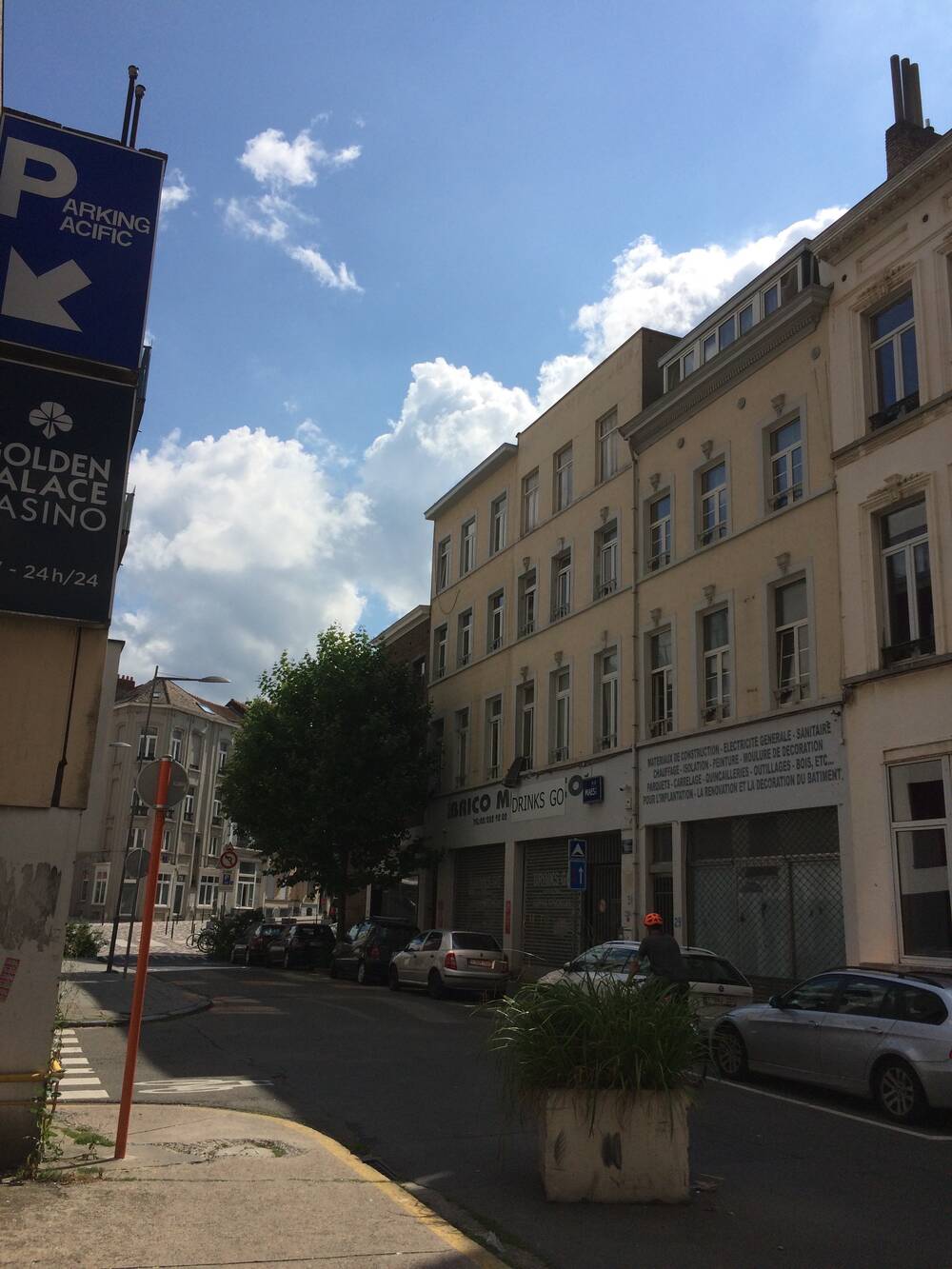 Commerce à louer à Saint-Josse-ten-Noode 1210 2500.00€  chambres m² - annonce 511956