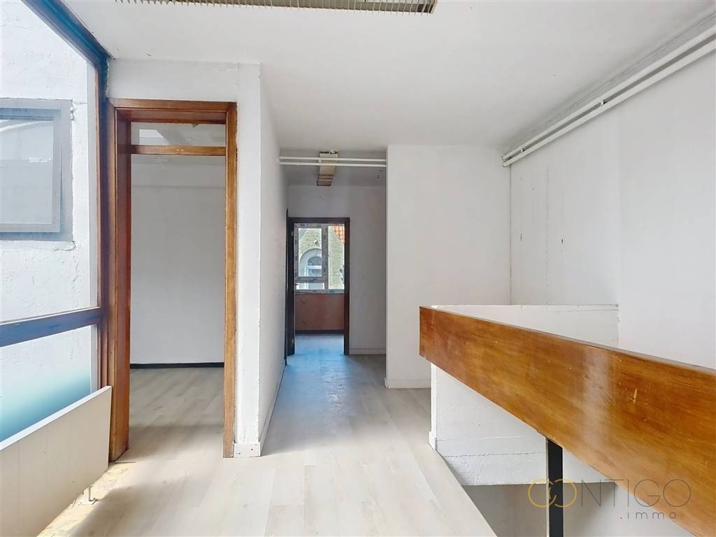 Handelszaak te huur in Laken 1020 3600.00€ slaapkamers 290.00m² - Zoekertje 511990