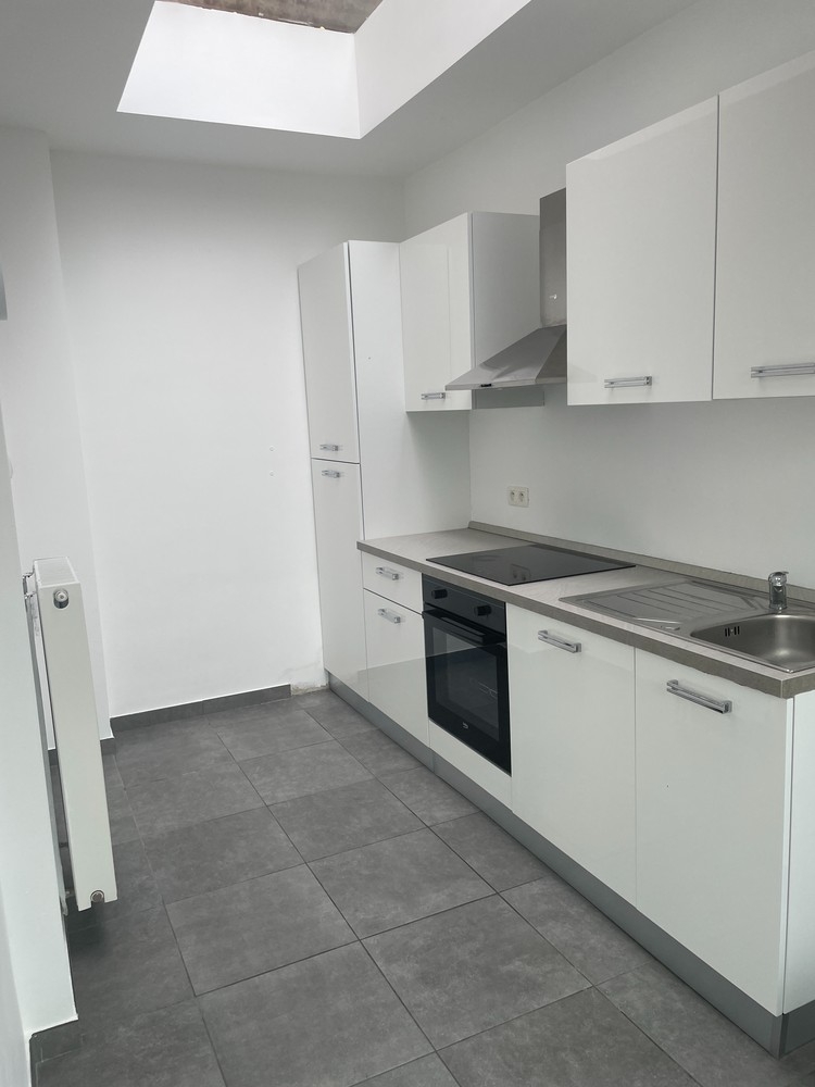 Appartement à  à Montignies-sur-Sambre 6061 800.00€ 2 chambres m² - annonce 511178