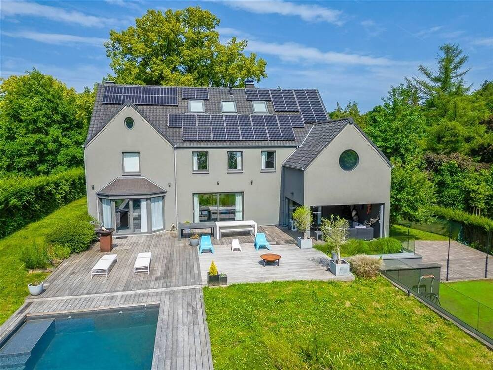 Villa te in Sint-Genesius-Rode 1640 5500.00€ 5 slaapkamers 539.00m² - Zoekertje 512352