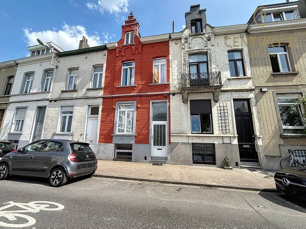 Huis te koop in Schaarbeek 1030 380000.00€ 3 slaapkamers 179.00m² - Zoekertje 512570