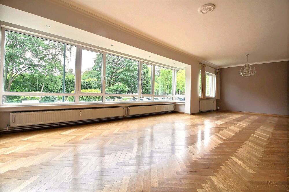 Appartement à louer à Woluwe-Saint-Pierre 1150 1350.00€ 2 chambres 117.00m² - annonce 512528