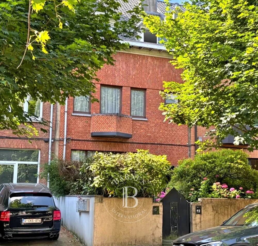Maison à vendre à Woluwe-Saint-Pierre 1150 950000.00€ 5 chambres 272.00m² - annonce 513711