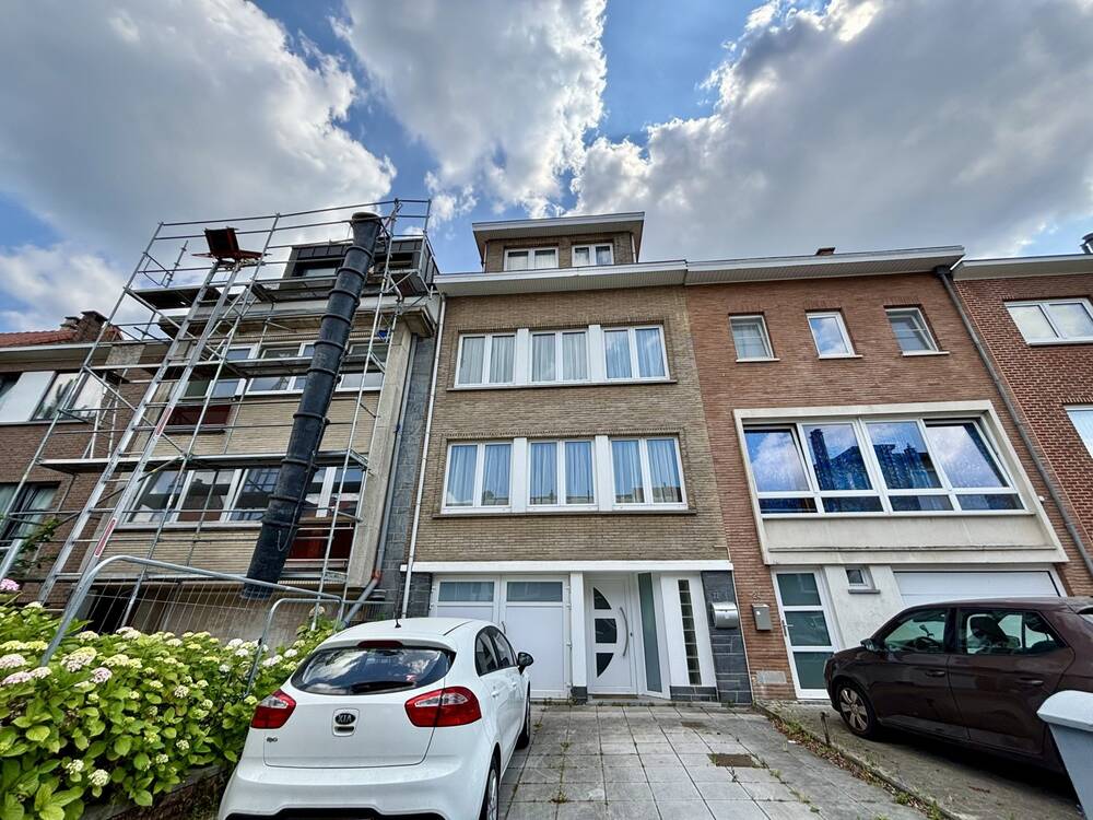 Maison à louer à Auderghem 1160 2550.00€ 5 chambres 246.00m² - annonce 513799