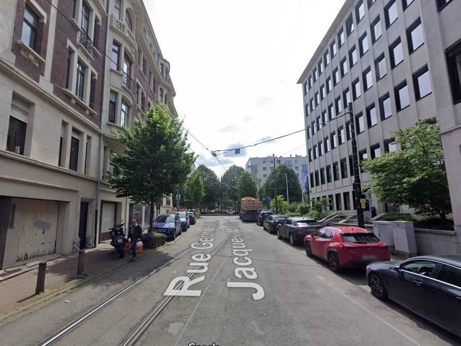 Maison à vendre à Woluwe-Saint-Pierre 1150 369000.00€ 1 chambres 148.00m² - annonce 513631