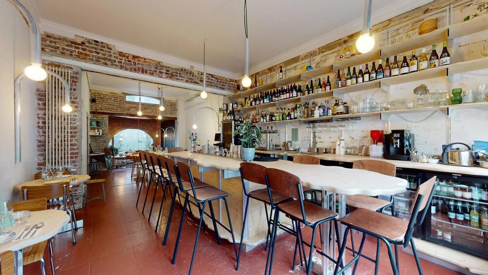 Handelszaak te  koop in Elsene 1050 395000.00€  slaapkamers 127.00m² - Zoekertje 513173
