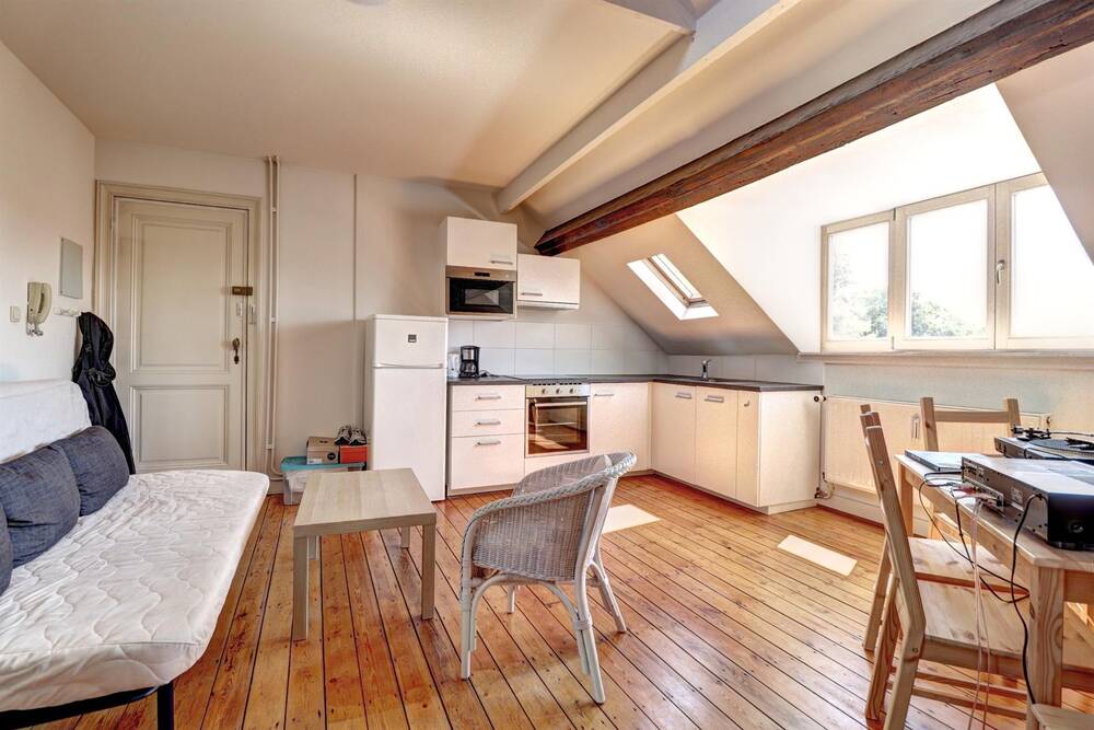 Penthouse te  huur in Elsene 1050 1200.00€ 1 slaapkamers 65.00m² - Zoekertje 515030