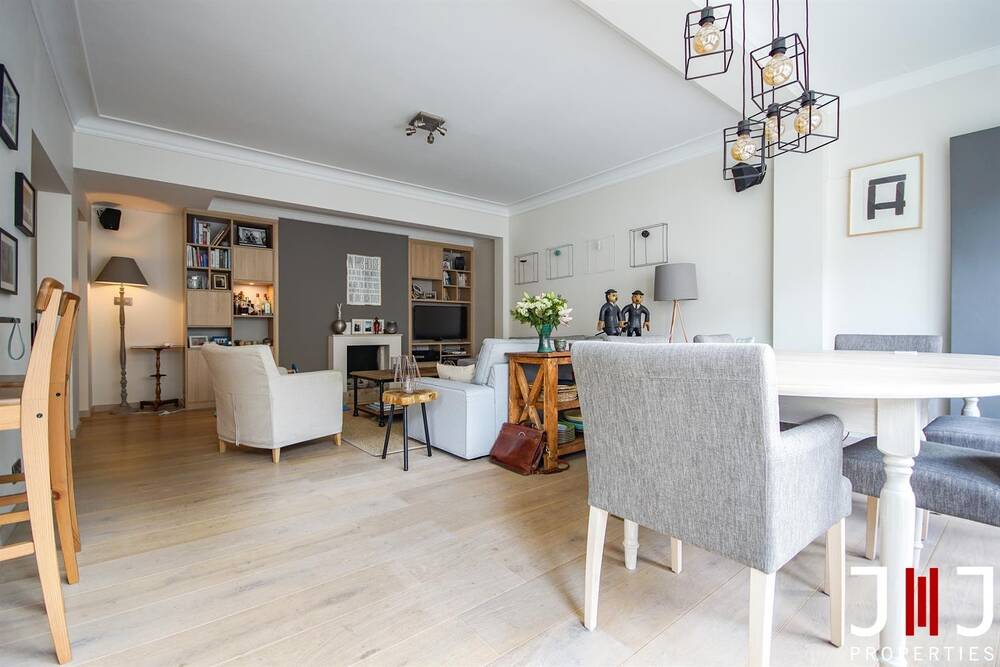 Appartement te  huur in Sint-Lambrechts-Woluwe 1200 1550.00€ 2 slaapkamers 120.00m² - Zoekertje 514351