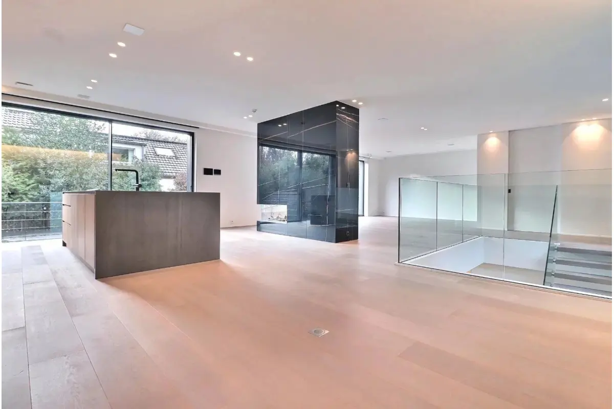 Duplex à louer à Uccle 1180 4500.00€ 3 chambres 244.00m² - annonce 514928