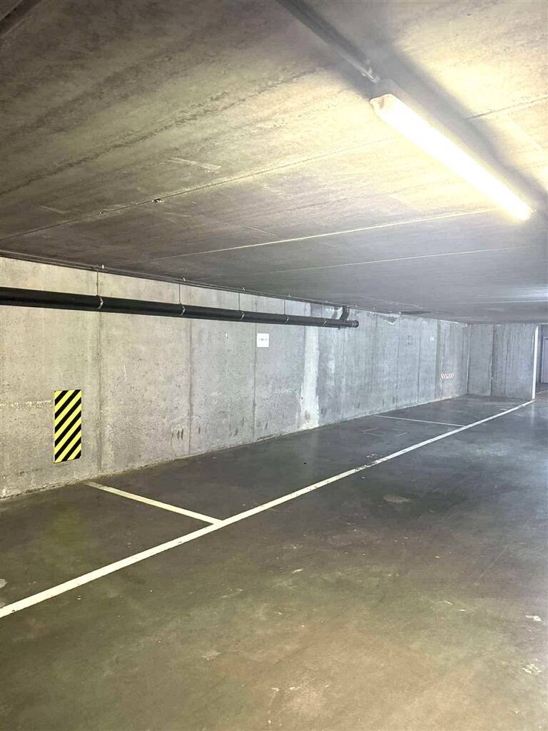 Parking & garage te koop in Anderlecht 1070 19500.00€ slaapkamers m² - Zoekertje 514816