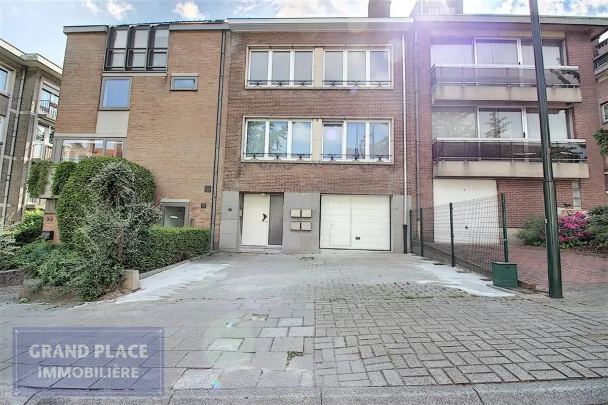 Immeuble de rapport - Immeuble à appartement à vendre à Woluwe-Saint-Pierre 1150 900000.00€ 3 chambres 320.00m² - annonce 517238