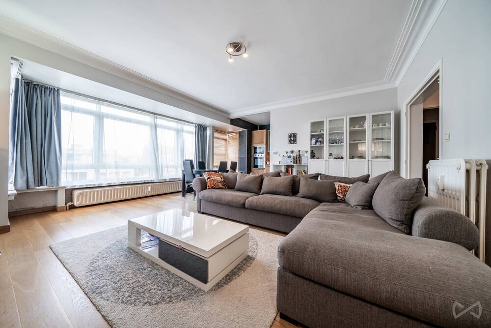 Appartement à vendre à Molenbeek-Saint-Jean 1080 220000.00€ 2 chambres 108.00m² - annonce 516641