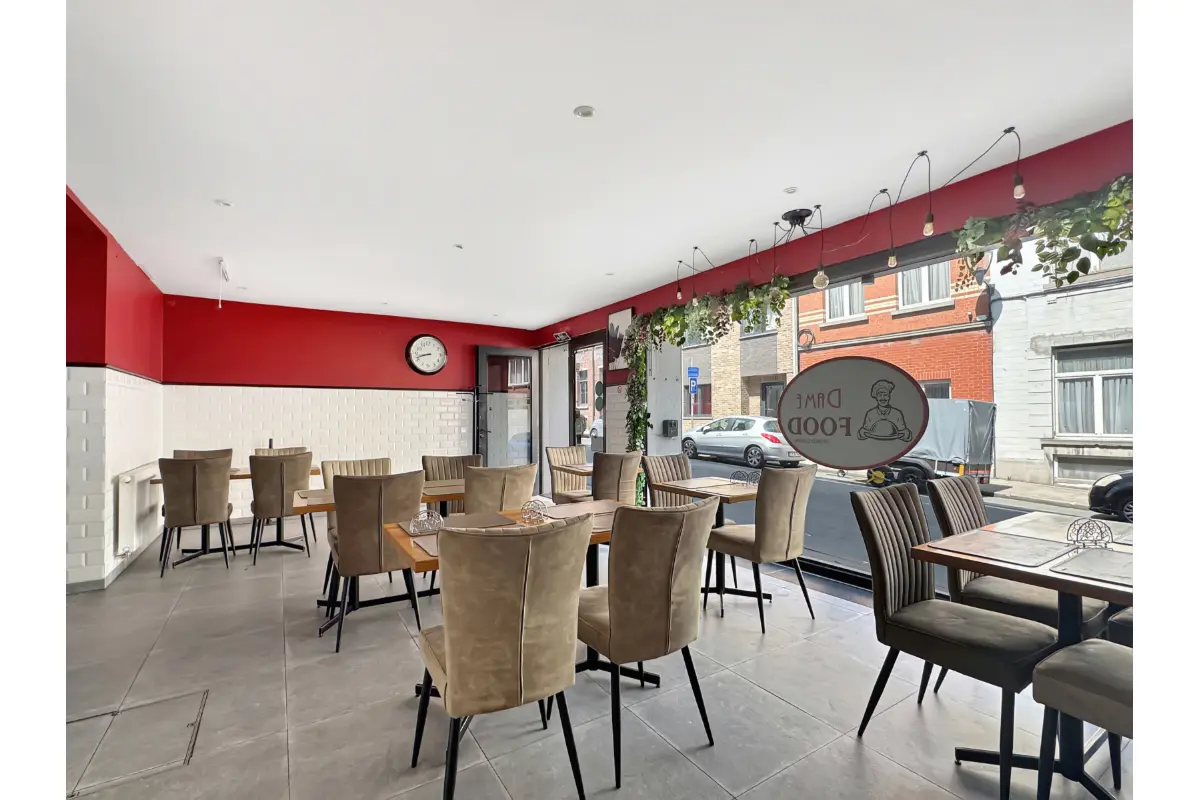 Handelszaak te  koop in Jette 1090 250000.00€  slaapkamers 120.00m² - Zoekertje 660783