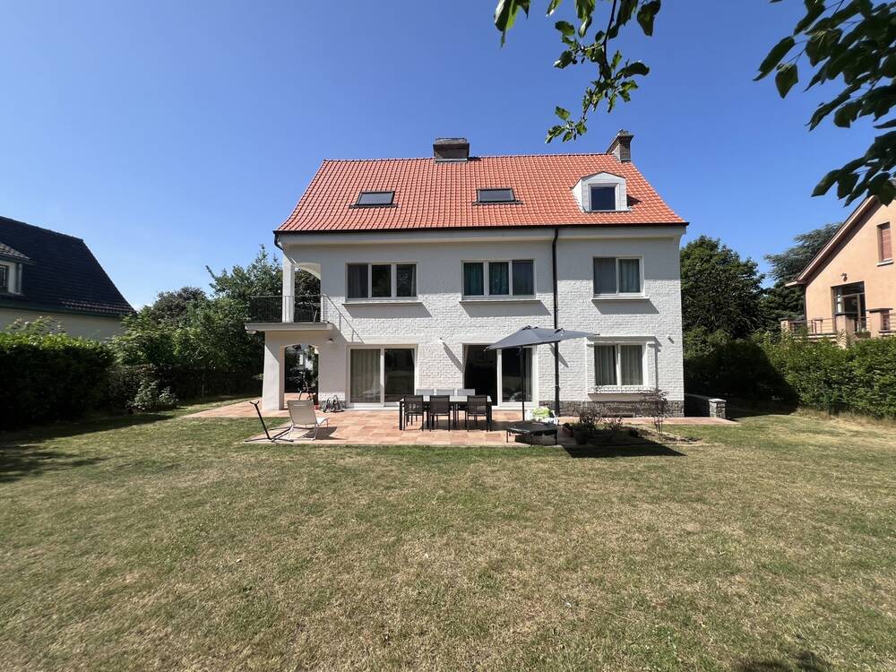 Maison à louer à Uccle 1180 3900.00€ 4 chambres 232.00m² - annonce 515774