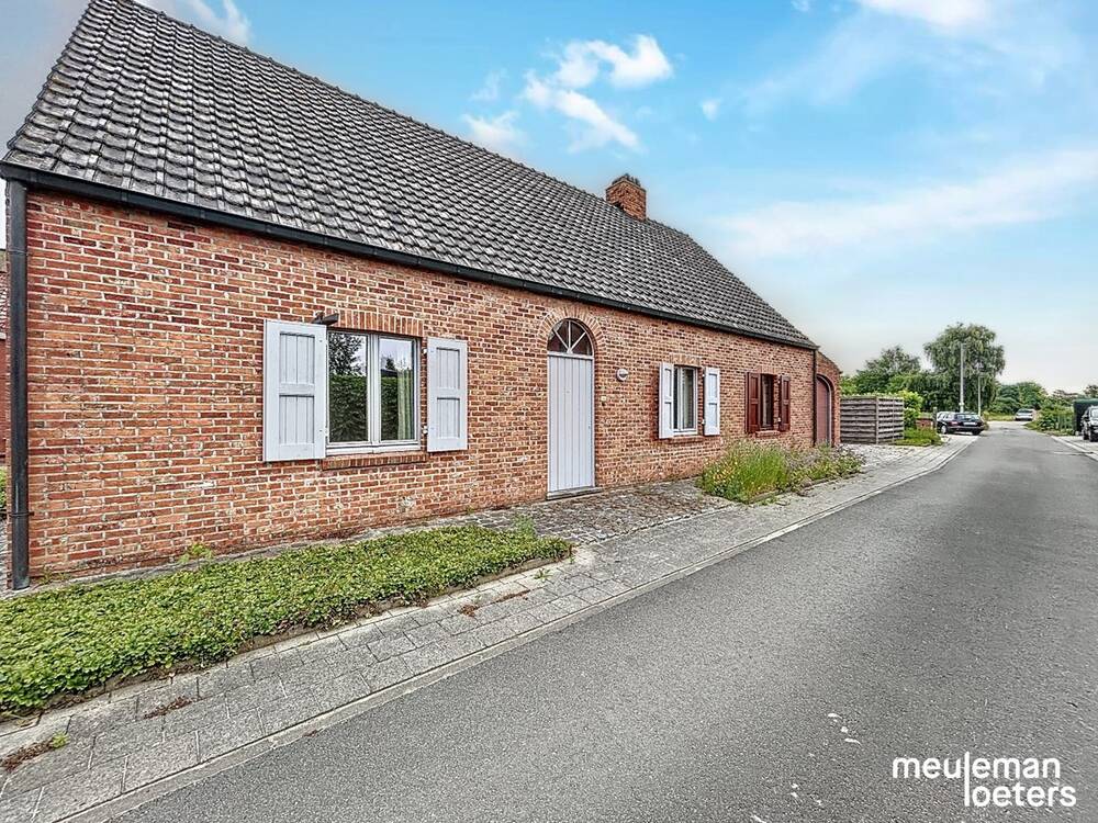 Bungalow te  huur in Wingene 8750 850.00€ 2 slaapkamers m² - Zoekertje 515218