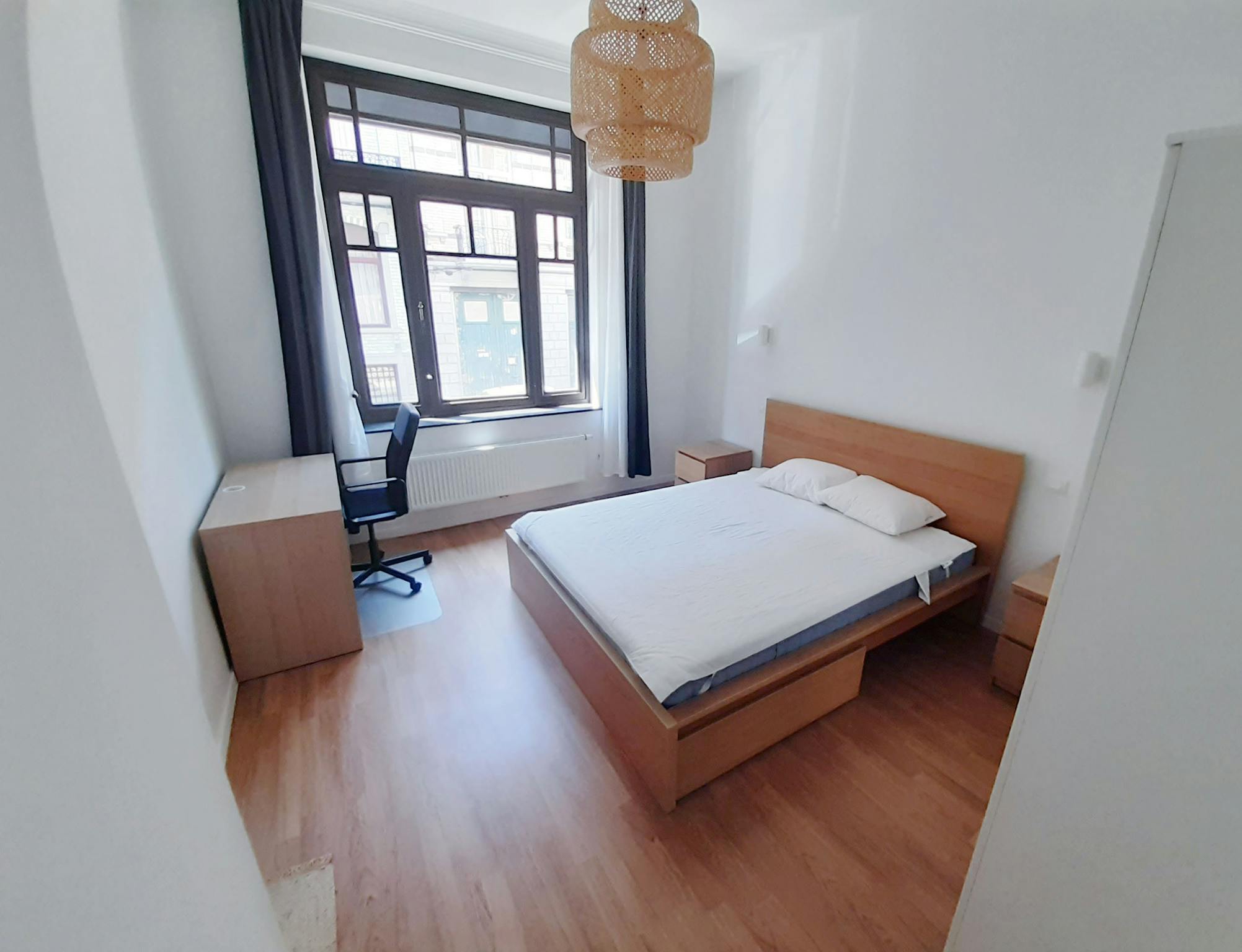 Appartement à louer à Schaerbeek 1030 650.00€ 1 chambres 300.00m² - annonce 795182