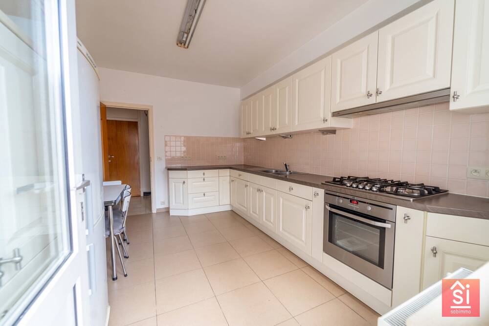 Rez-de-chaussée à à Woluwe-Saint-Lambert 1200 345000.00€ 2 chambres 115.00m² - annonce 515313