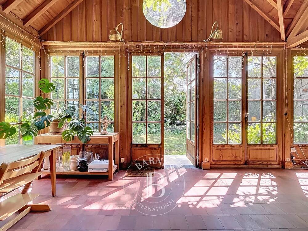 Maison à vendre à Uccle 1180 890000.00€ 5 chambres 317.00m² - annonce 518841