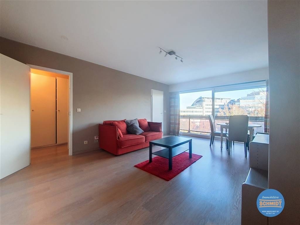 Studio à à Sint-Stevens-Woluwe 1932 725.00€ chambres 40.00m² - annonce 518234