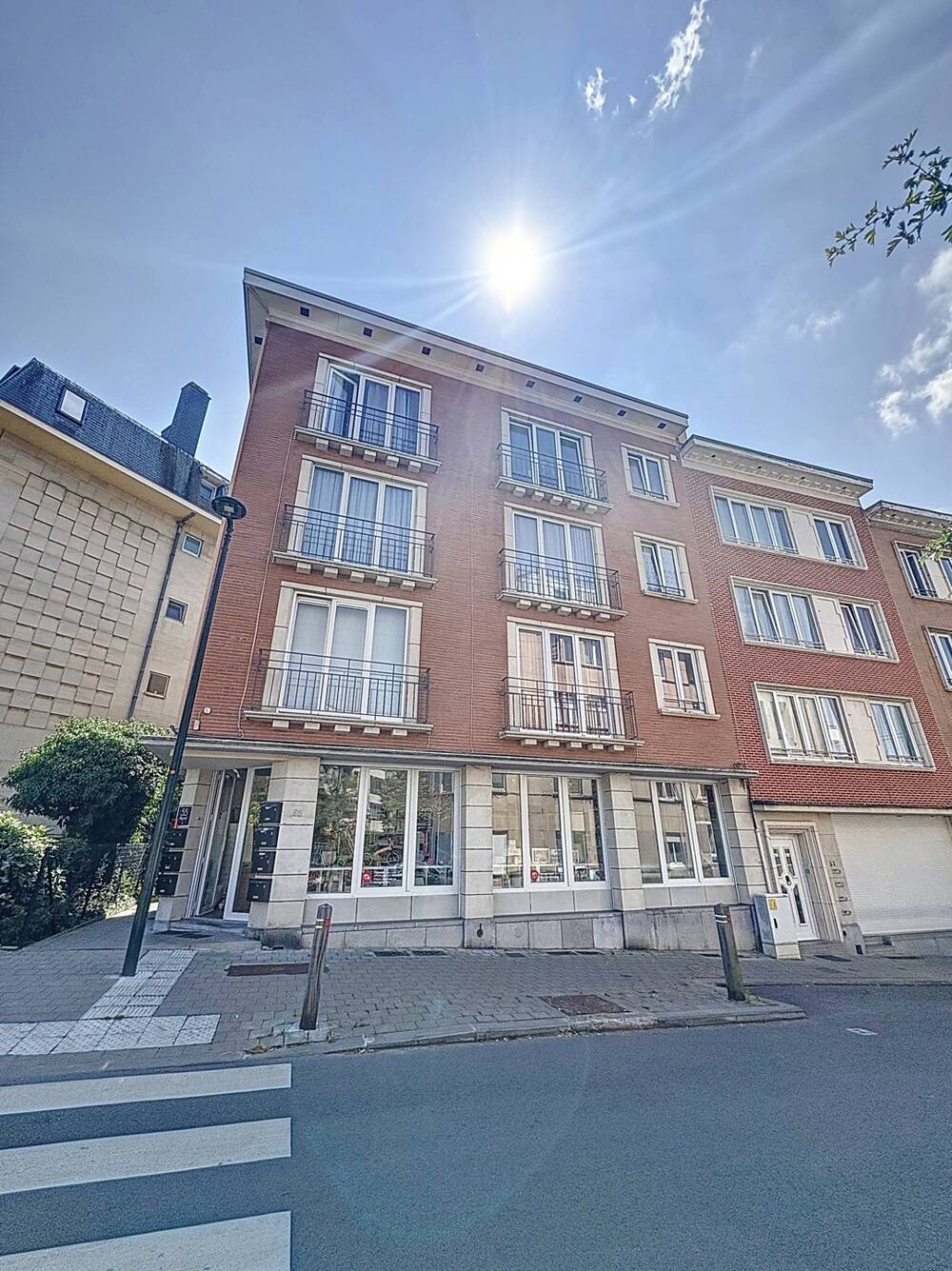 Handelszaak te  koop in Ukkel 1180 250000.00€  slaapkamers 55.00m² - Zoekertje 518501