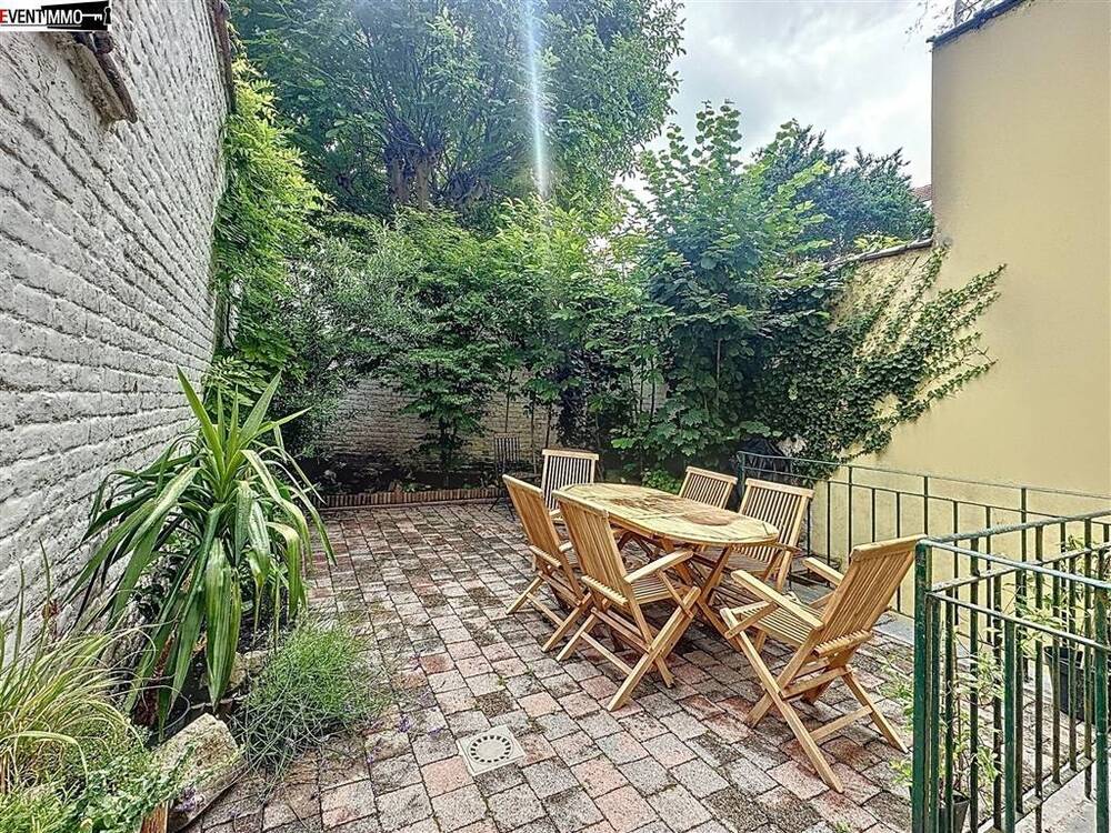 Triplex à à La Louvière 7100 395000.00€ 2 chambres 120.00m² - annonce 520198