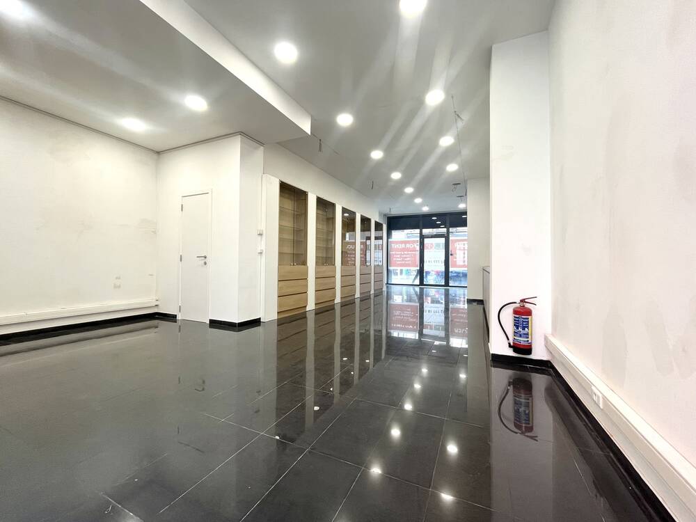 Handelszaak te huur in Elsene 1050 2500.00€ slaapkamers 90.00m² - Zoekertje 518458