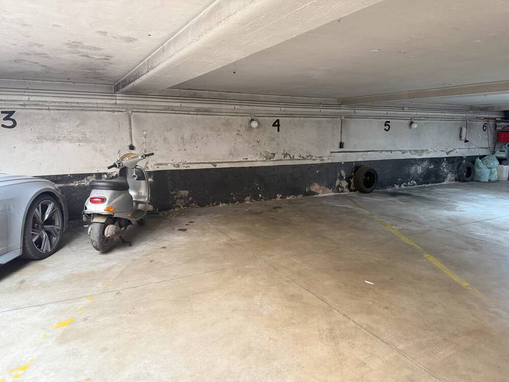 Parking & garage te koop in Etterbeek 1040 45000.00€ slaapkamers m² - Zoekertje 520256