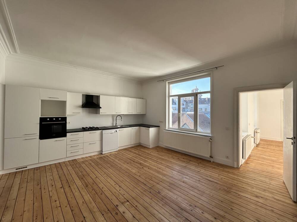 Appartement te huur in Elsene 1050 1600.00€ 2 slaapkamers 96.00m² - Zoekertje 519874