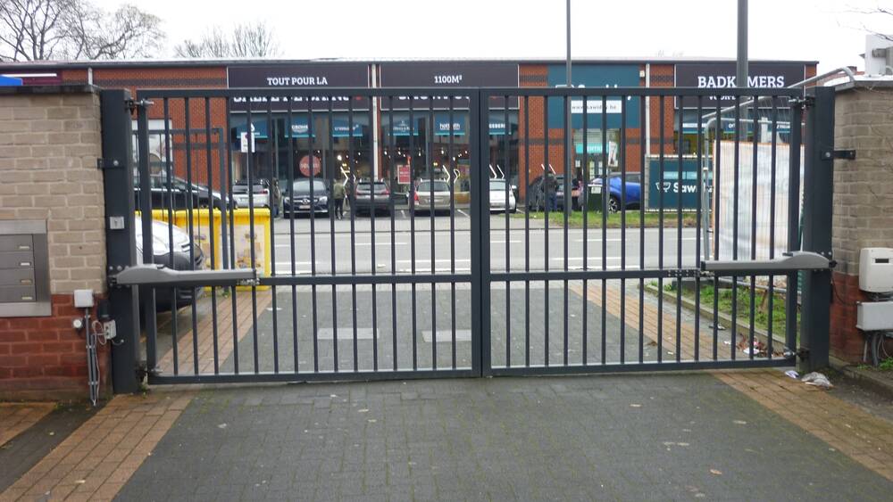 Parking te huur in Sint-Lambrechts-Woluwe 1200 120.00€ slaapkamers m² - Zoekertje 519554