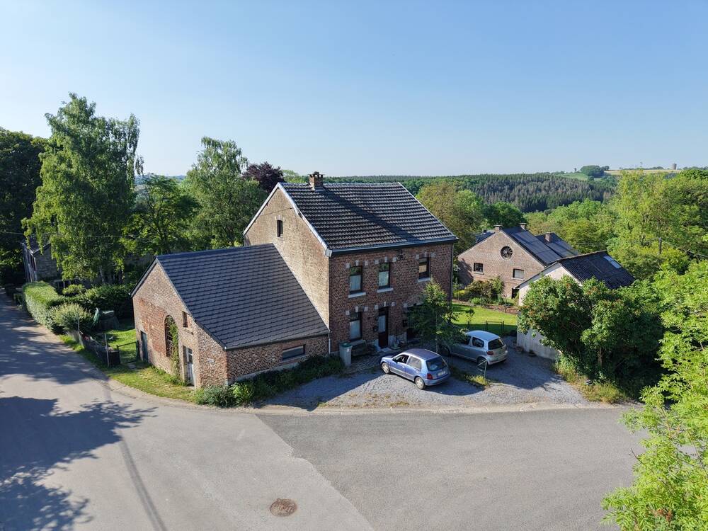 Immeuble de rapport - Immeuble à appartement à vendre à Durbuy 6940 300000.00€ 4 chambres m² - annonce 519245