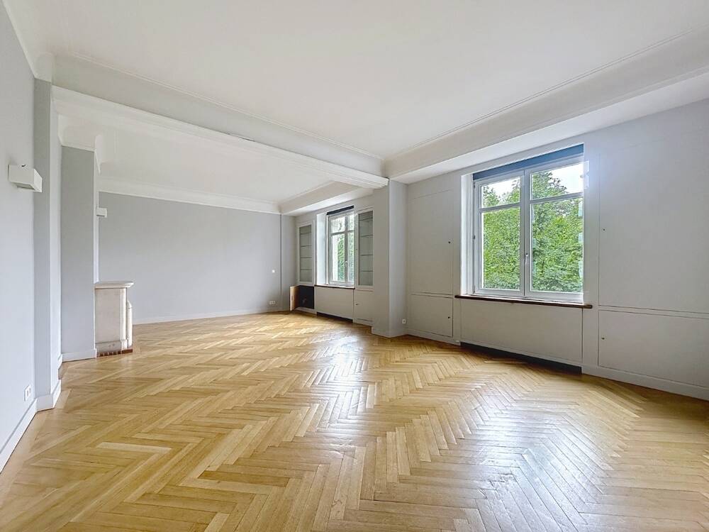 Appartement te in Brussel 1000 1800.00€ 3 slaapkamers 152.00m² - Zoekertje 519584