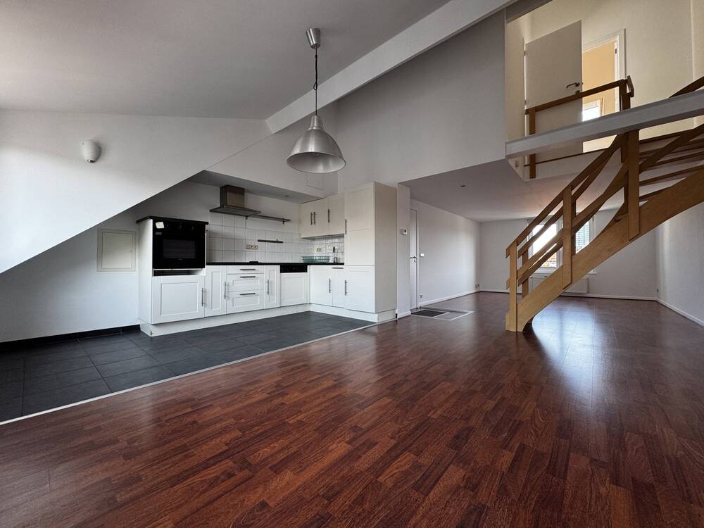 Duplex te  in Sint-Gillis 1060 980.00€ 1 slaapkamers 65.00m² - Zoekertje 521013